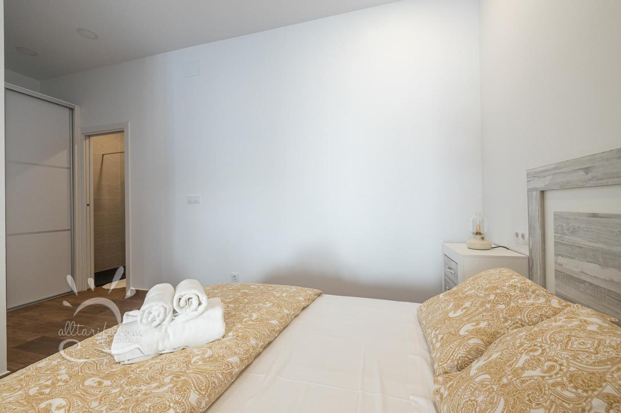 Apartamentos Dom Room Тарифа Экстерьер фото