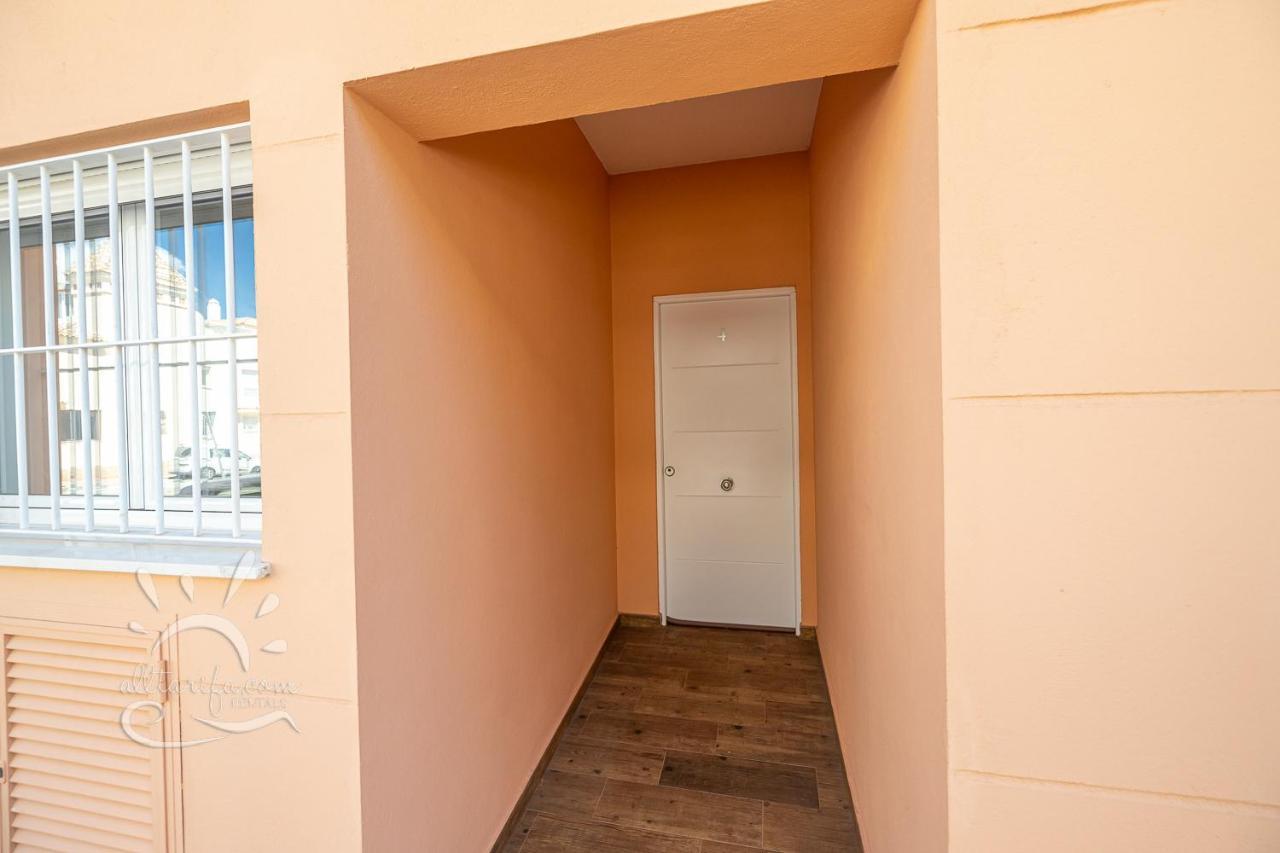 Apartamentos Dom Room Тарифа Экстерьер фото